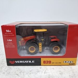 1/64 Versatile 620 toy tractor